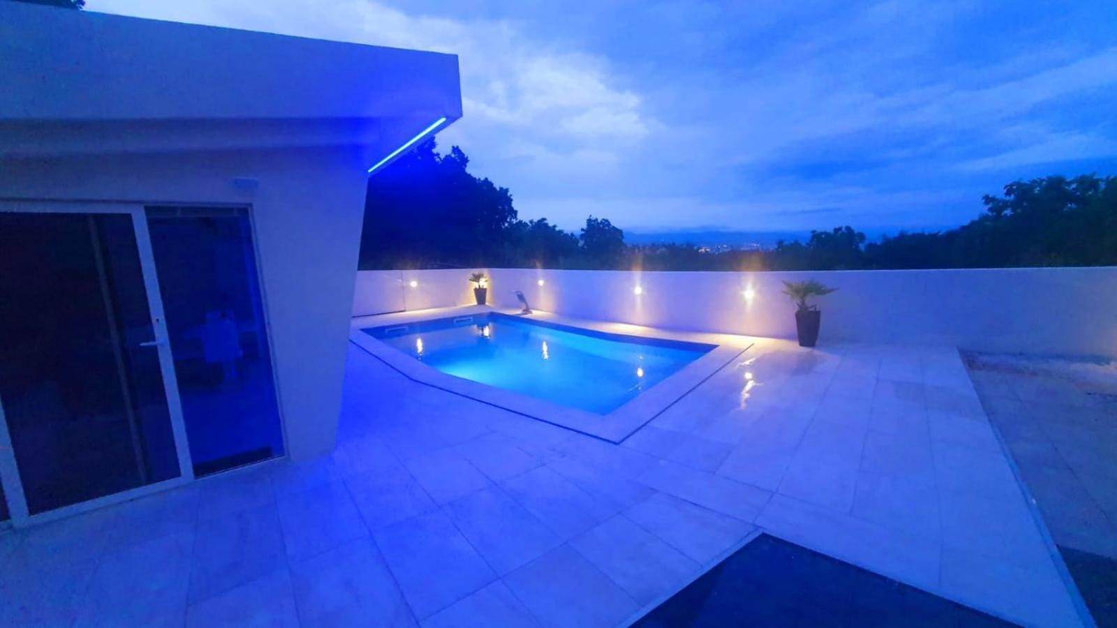 Jacuzzi Penthouse Apartment Matulji Eksteriør bilde